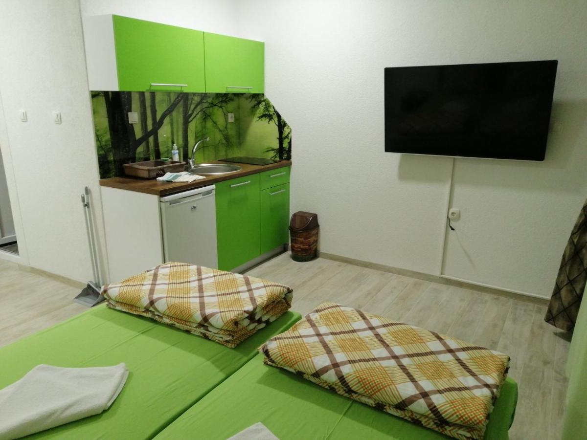 סטרוגה Villa Eros Apartments 2 מראה חיצוני תמונה